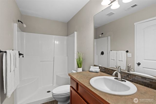 20022 98th Avenue E, Graham, WA 98338