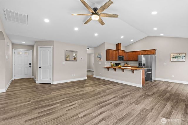 20022 98th Avenue E, Graham, WA 98338