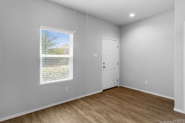 2607 Big Bear, Converse, TX 78109