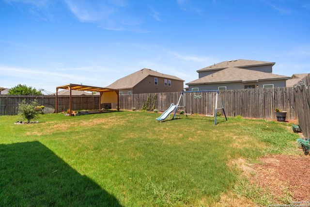 2607 Big Bear, Converse, TX 78109