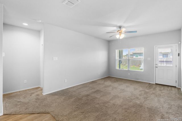 2607 Big Bear, Converse, TX 78109