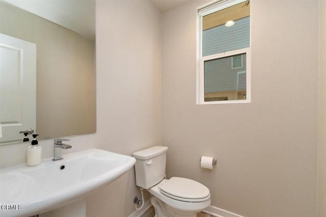 723 Heritage Lane, Upland, CA 91784