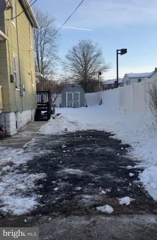 38 ARMSTRONG AVE, South River, NJ 08882