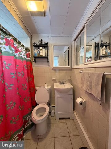 38 ARMSTRONG AVE, South River, NJ 08882