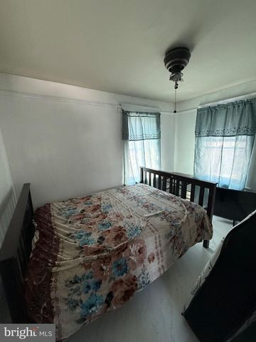 38 ARMSTRONG AVE, South River, NJ 08882