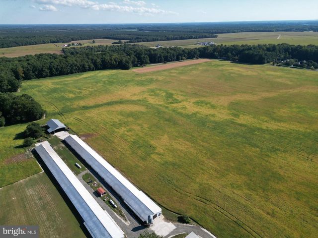 4070 WOODPECKER RD, Seaford, DE 19973