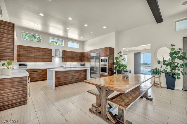 4810 Sweetie Court, Las Vegas, NV 89149