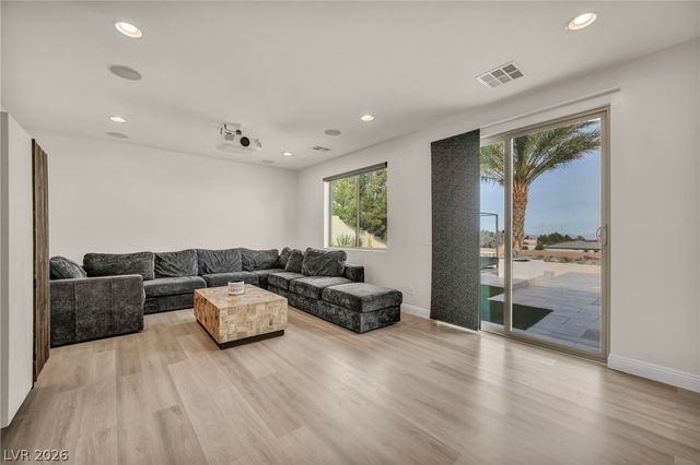 4810 Sweetie Court, Las Vegas, NV 89149