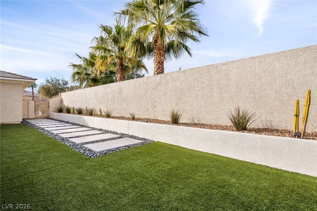 4810 Sweetie Court, Las Vegas, NV 89149