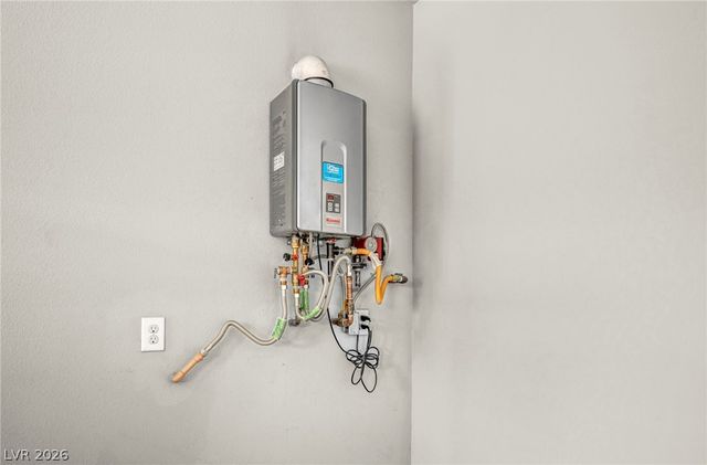 4810 Sweetie Court, Las Vegas, NV 89149