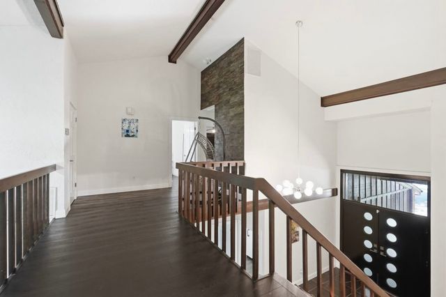 408 Arcadia Street, Hurst, TX 76053