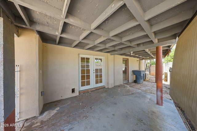 2922 E KINGS Avenue, Phoenix, AZ 85032