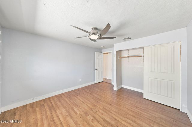 2922 E KINGS Avenue, Phoenix, AZ 85032