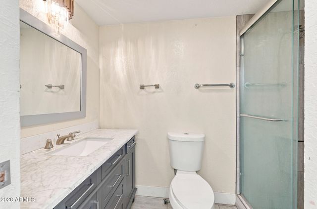 2922 E KINGS Avenue, Phoenix, AZ 85032