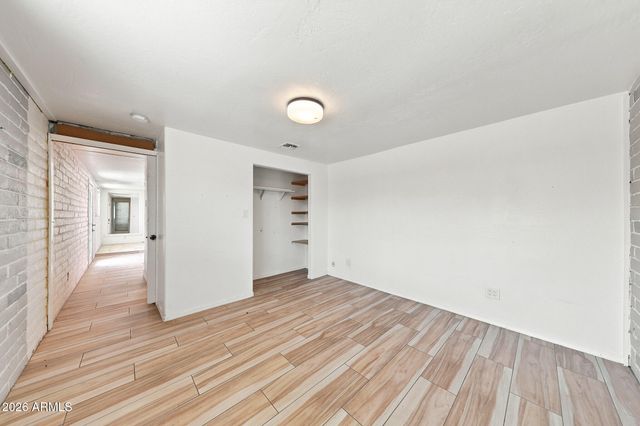 2922 E KINGS Avenue, Phoenix, AZ 85032