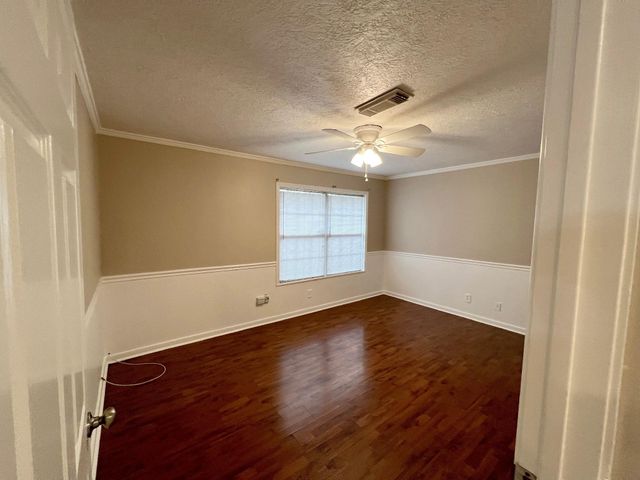 2703 Thomas Avenue, Pasadena, TX 77506