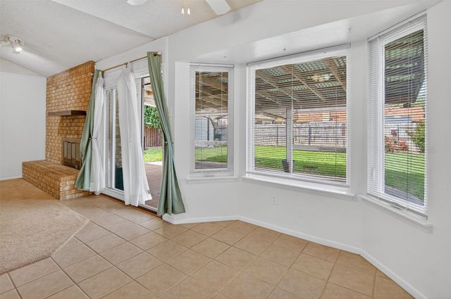 7405 Meadowdale Drive, Watauga, TX 76148