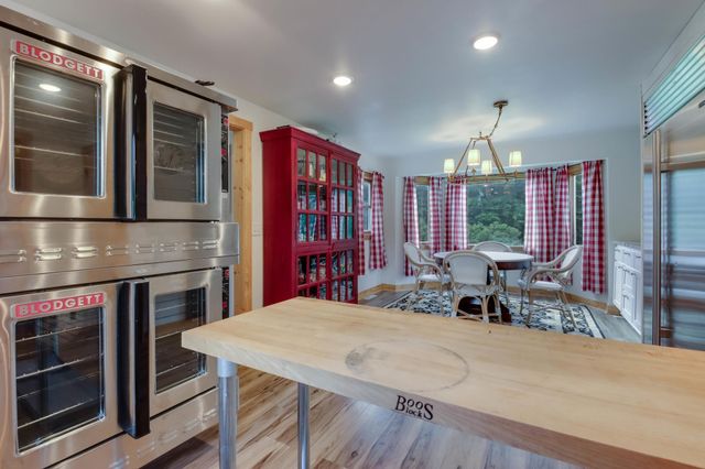 12558 W Twin Lake Road, Round Lake Twp, WI 54843