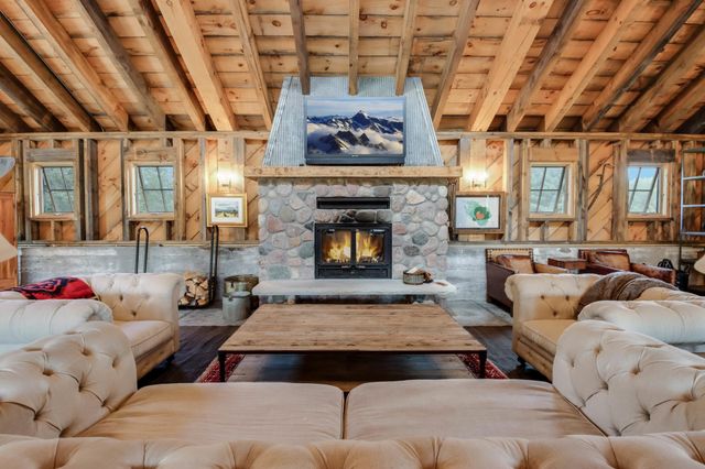 12558 W Twin Lake Road, Round Lake Twp, WI 54843