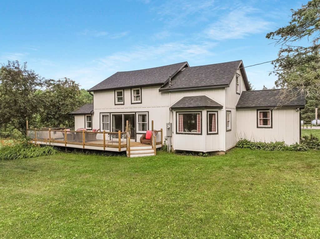 12558 W Twin Lake Road, Round Lake Twp, WI 54843