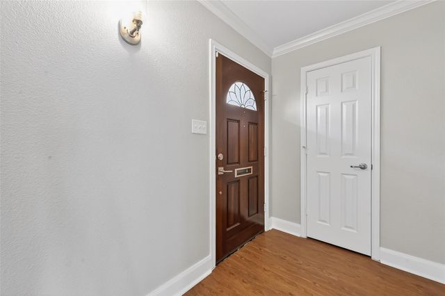 6351 Briar Rose Drive 149, Houston, TX 77057