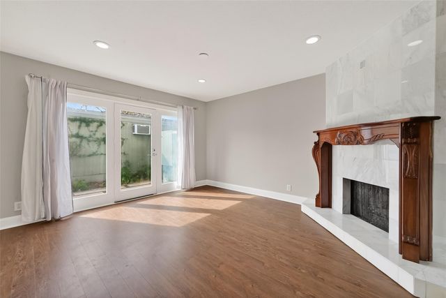 6351 Briar Rose Drive 149, Houston, TX 77057