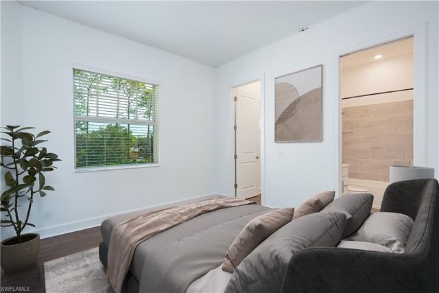 14661 Liesl CT E, Naples, FL 34109