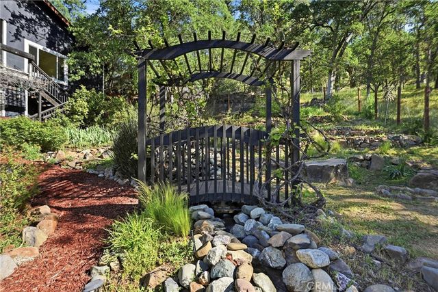 19345 Moon Ridge, Hidden Valley Lake, CA 95467