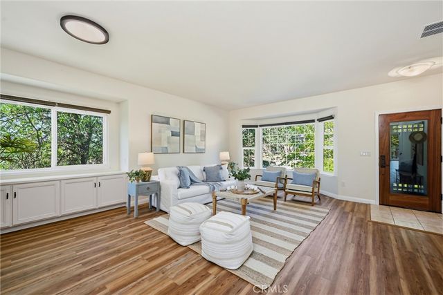 19345 Moon Ridge, Hidden Valley Lake, CA 95467