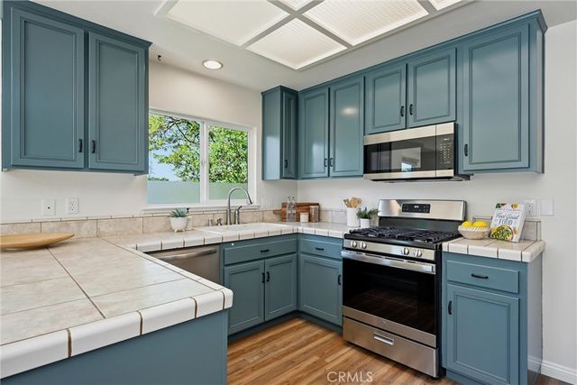 19345 Moon Ridge, Hidden Valley Lake, CA 95467