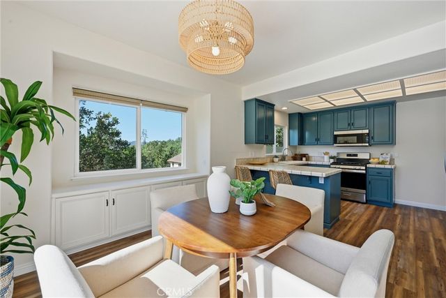 19345 Moon Ridge, Hidden Valley Lake, CA 95467