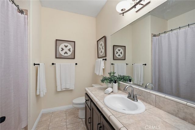 19345 Moon Ridge, Hidden Valley Lake, CA 95467