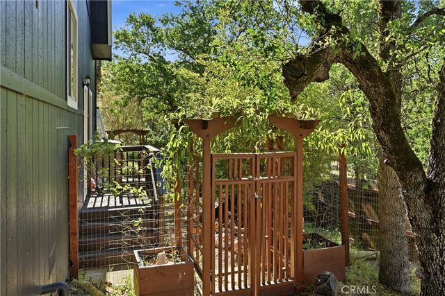 19345 Moon Ridge, Hidden Valley Lake, CA 95467