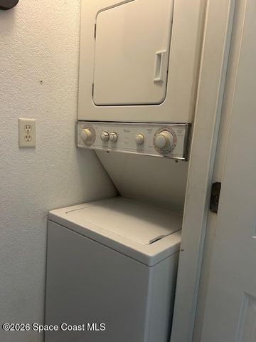 238 Woodland Avenue 2, Cocoa Beach, FL 32931