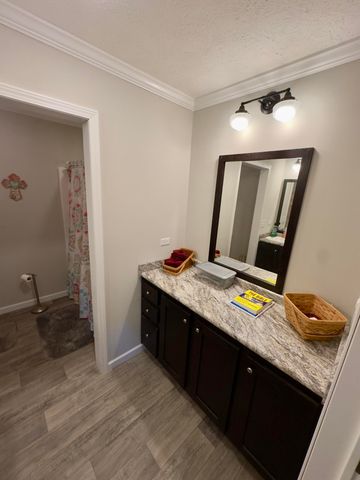 7120 N 127 Highway, Albany, KY 42602