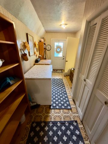 7120 N 127 Highway, Albany, KY 42602