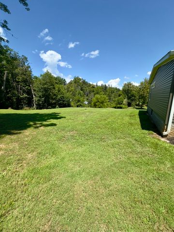 7120 N 127 Highway, Albany, KY 42602