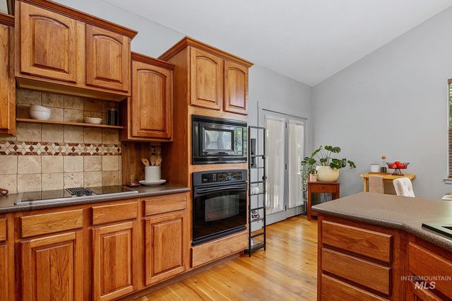 5264 N Schumann Ave., Meridian, ID 83646