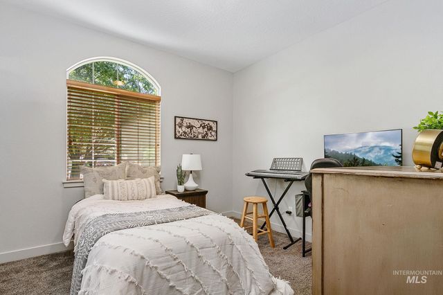 5264 N Schumann Ave., Meridian, ID 83646