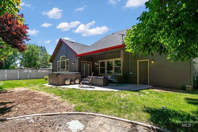 5264 N Schumann Ave., Meridian, ID 83646