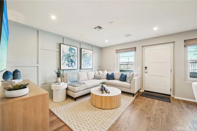 16206 Lumia Way, Fontana, CA 92336