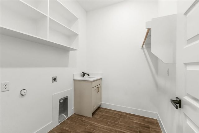 2901 KAW Avenue, Fort Worth, TX 76114