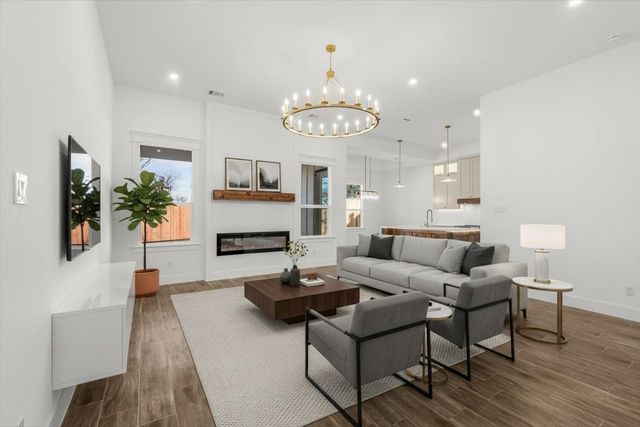 2901 KAW Avenue, Fort Worth, TX 76114