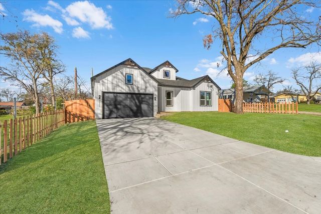 2901 KAW Avenue, Fort Worth, TX 76114