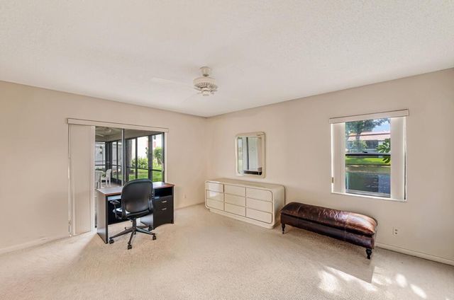 10851 Palm Lake Avenue 101, Boynton Beach, FL 33437