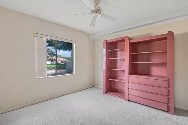 10851 Palm Lake Avenue 101, Boynton Beach, FL 33437