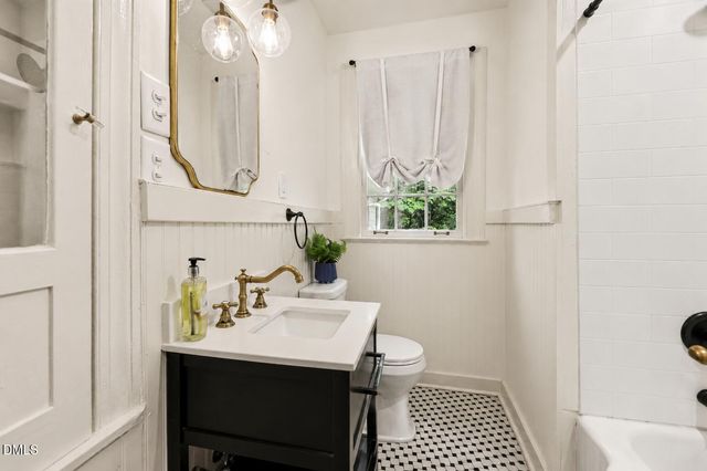 602 Williamsboro Street, Oxford, NC 27565