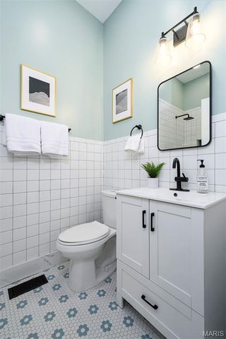 3435 Oregon Avenue, St Louis, MO 63118