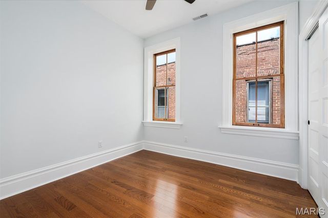 3435 Oregon Avenue, St Louis, MO 63118