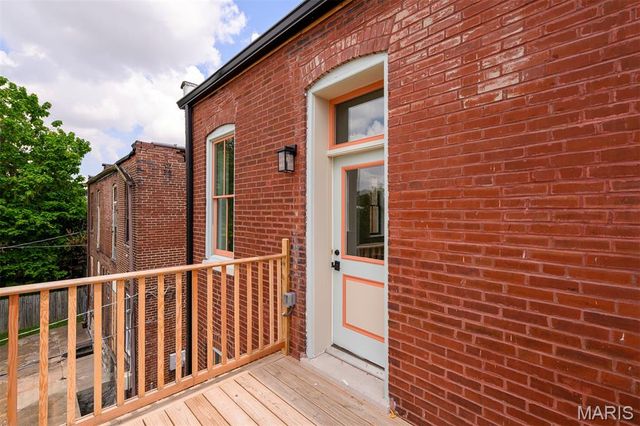 3435 Oregon Avenue, St Louis, MO 63118